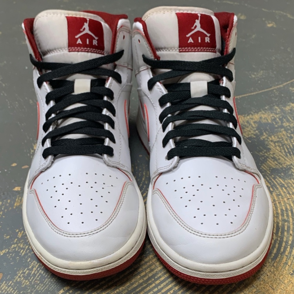 Nike Air Jordan 1 Mid Gym Red 554724-103 10 White - Picture 3 of 8